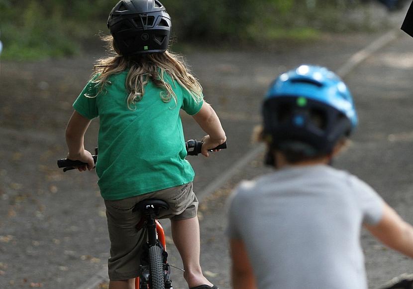 Studie: Kinder bei Hitze besonders gefährdet