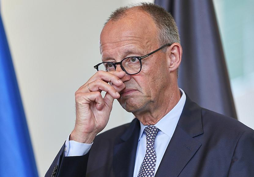 Insa: Union nur noch knapp vor AfD