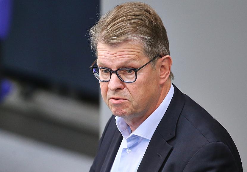 Stegner gegen 