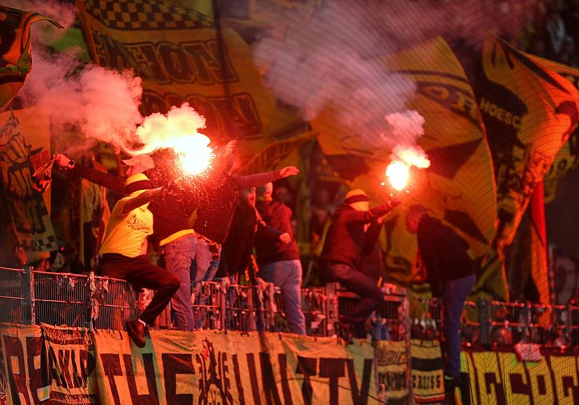 Hamburgs Polizeipräsident warnt vor Fan-Gewaltentwicklung